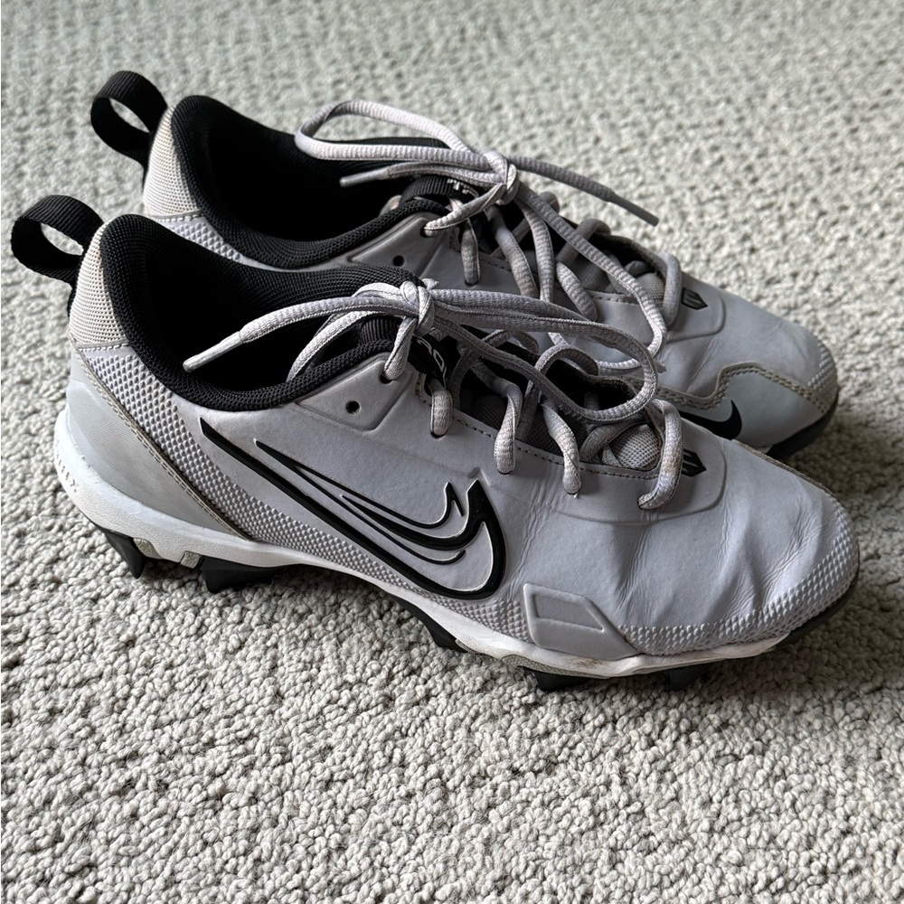 Nike Kids' Trout Baseball Cleats